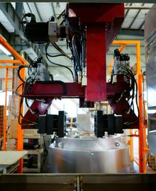 Bewegende automatisierte industrielle Drehausrüstung, Messing-/Zink-Legierung Lpdc-Maschine